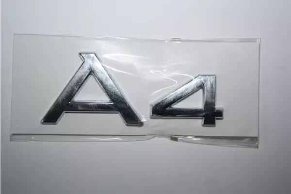 Логотип А4 Audi A4 B5 1994-2001 рр. Логотип А4 Audi A4 B5 1994-2001 рр.
