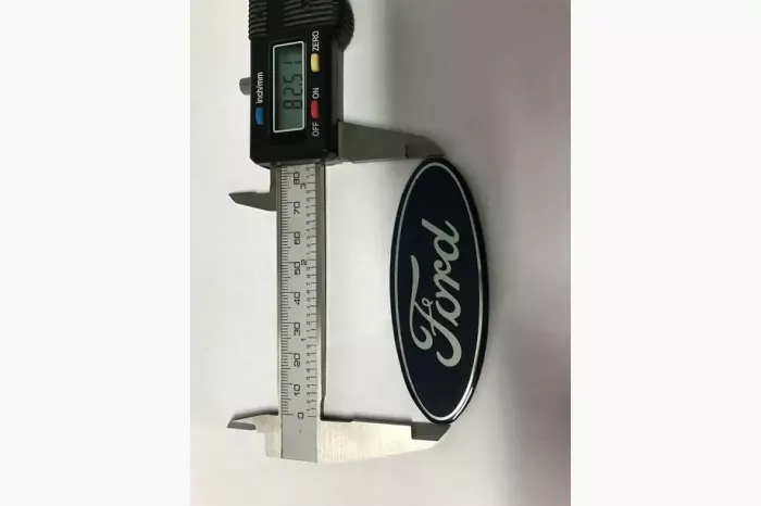Наклейка Ford (82,55 мм)