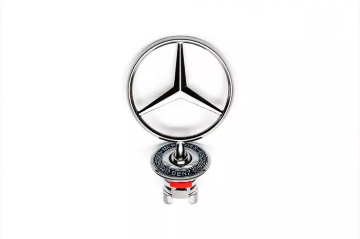 Приціл емблема без напису (для E-class) Mercedes E-сlass W124 1984-1997 рр.