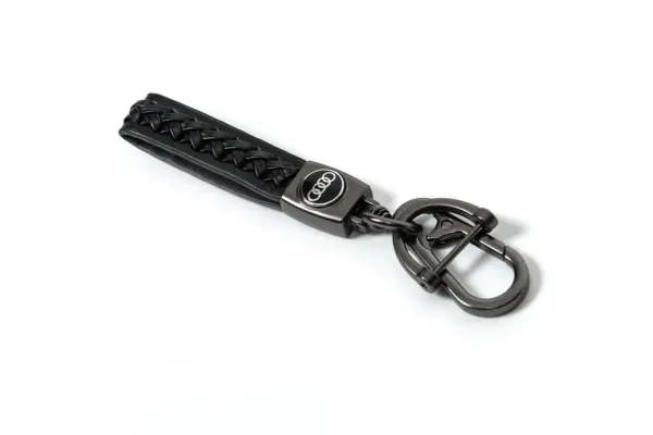 Шкіряний брелок V2 з логотипом Audi