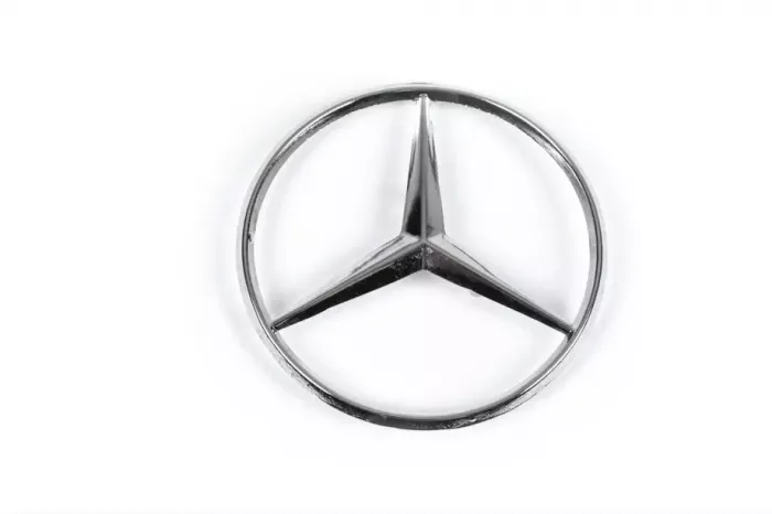 Задня емблема (нерж.) Mercedes E-сlass W124 1984-1997 рр.